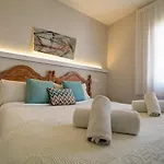 Carreta Sea Views By Hello Homes