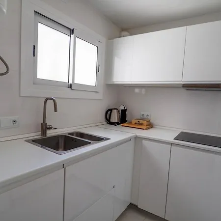 Carreta Sea Views By Hello Homes Appartamento Sitges