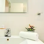 Carreta Sea Views By Hello Homes アパート